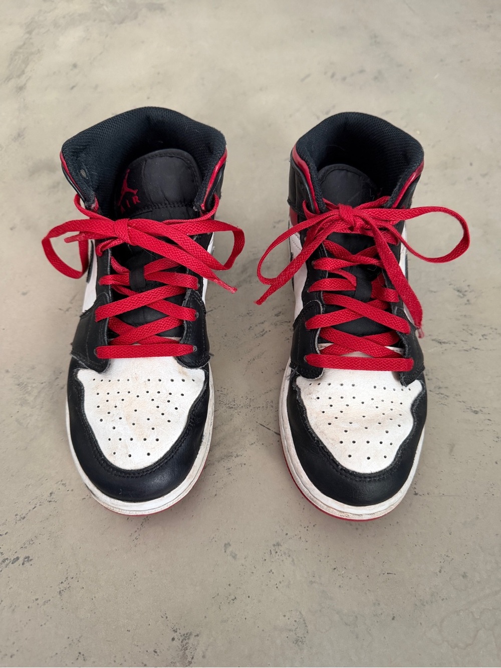 Jordan Kids Black White Sneakers with Red Laces